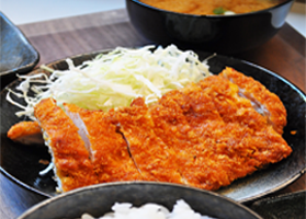 チキンカツ定食